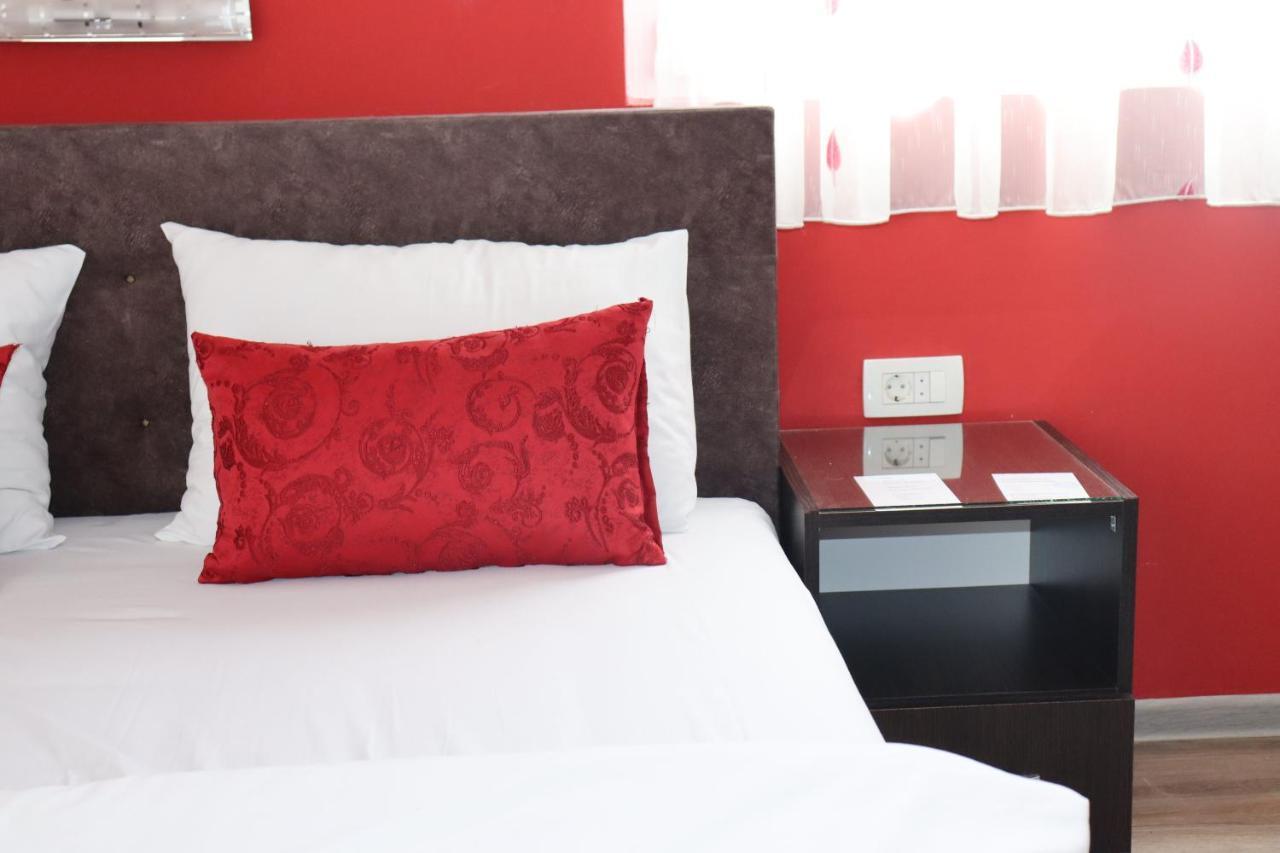 Restoran & Motel Manjez Bijelo Polje Ngoại thất bức ảnh