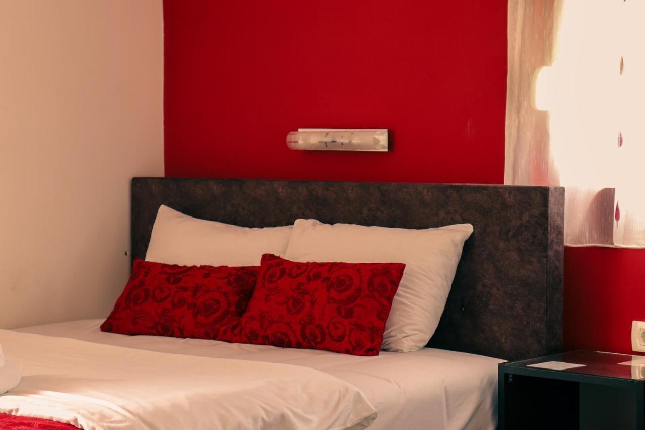 Restoran & Motel Manjez Bijelo Polje Ngoại thất bức ảnh